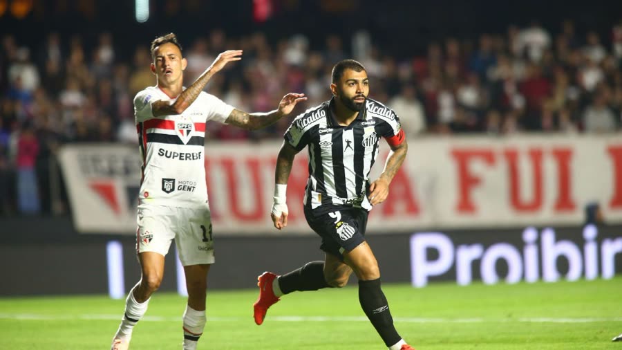 Santos vence São Paulo por 2 a 1 com virada e estreia de Coutinho