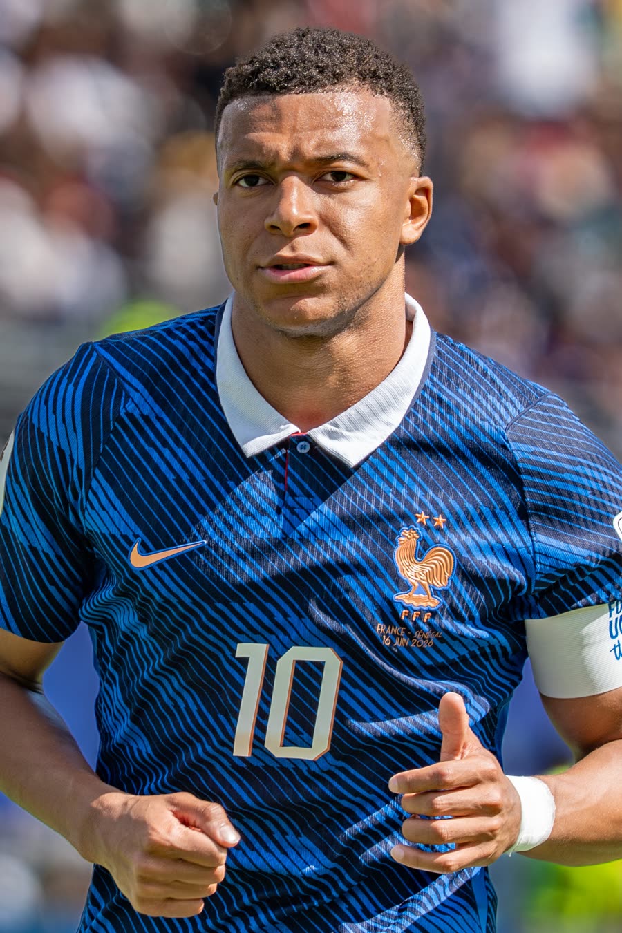 Mbappé vence Onze d’Or de melhor jogador da temporada