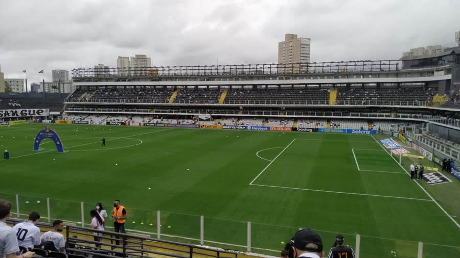 Santos e Flamengo se enfrentam na Vila pelos oito do Brasileirão