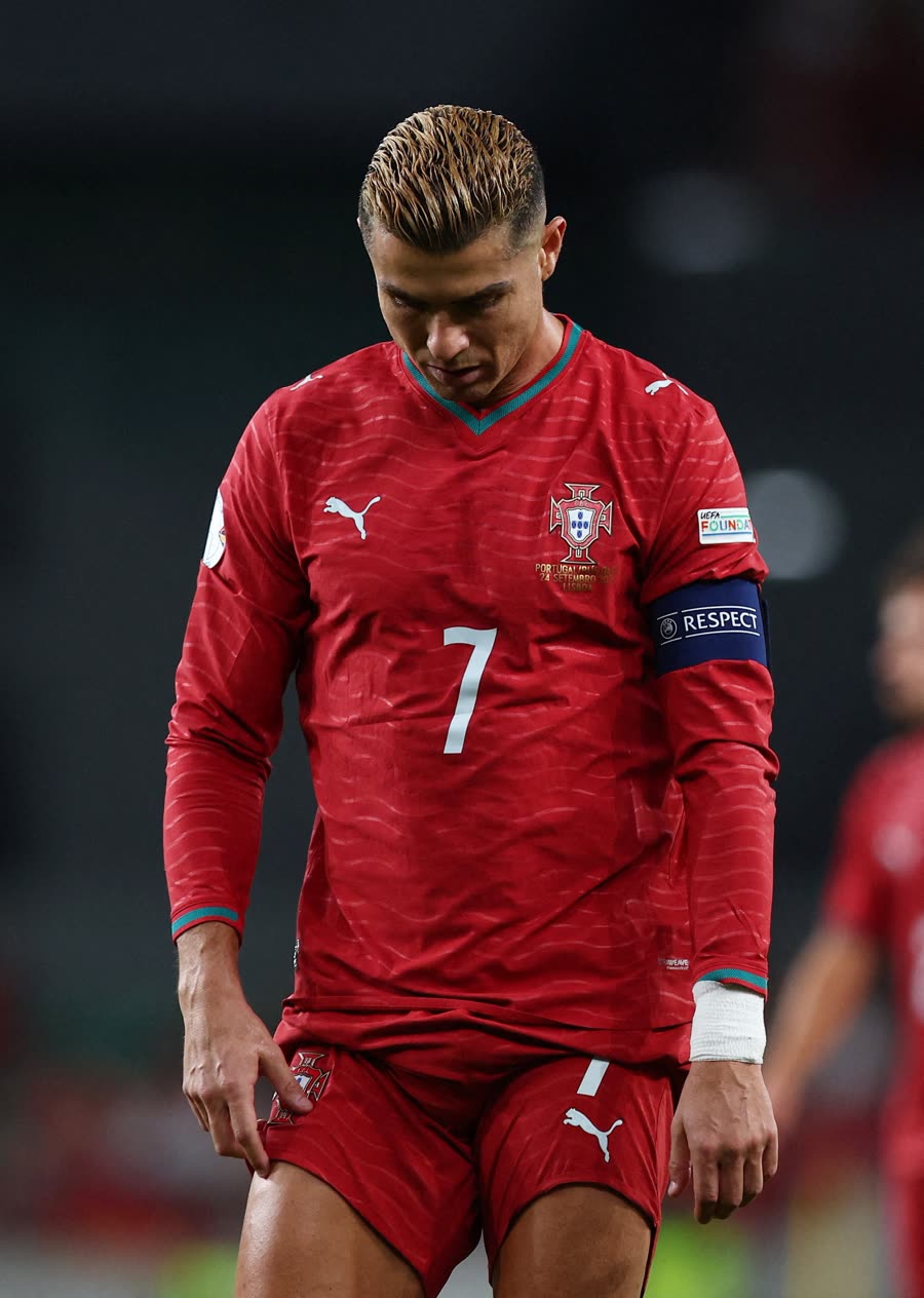 Ronaldo se sente traído por Jorge Jesus após promessa descumprida